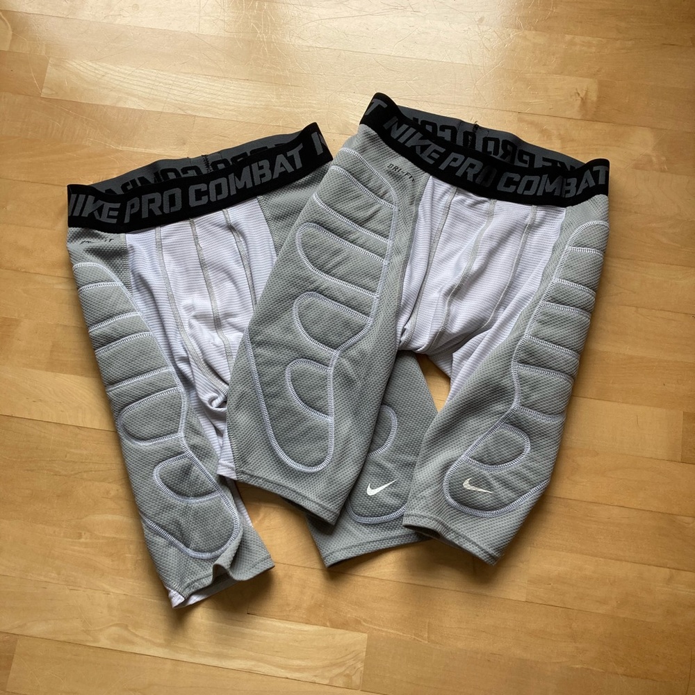 2 Nike Pro Combat sliding shorts size L